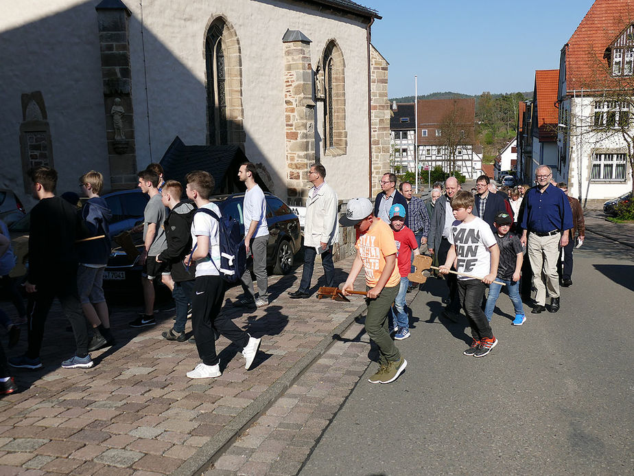 Karfreitgasliturgie und Karfreitagsprozession in Naumburg (Foto: Karl-Franz Thiede)